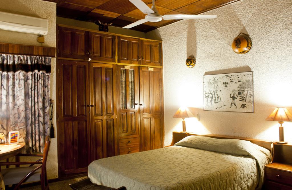 Four Villages Inn Kumasi Quarto foto